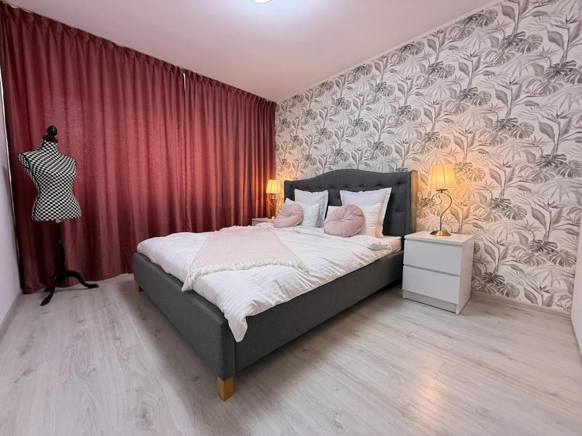 Spacious Serenity Apartament *